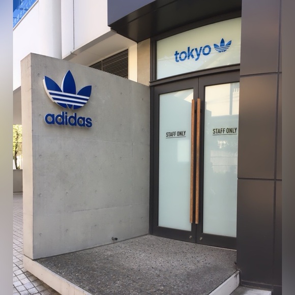 NWOT Adidas Tokyo Logo white tee - Harajuku store exclusive - Picture 7 of 7